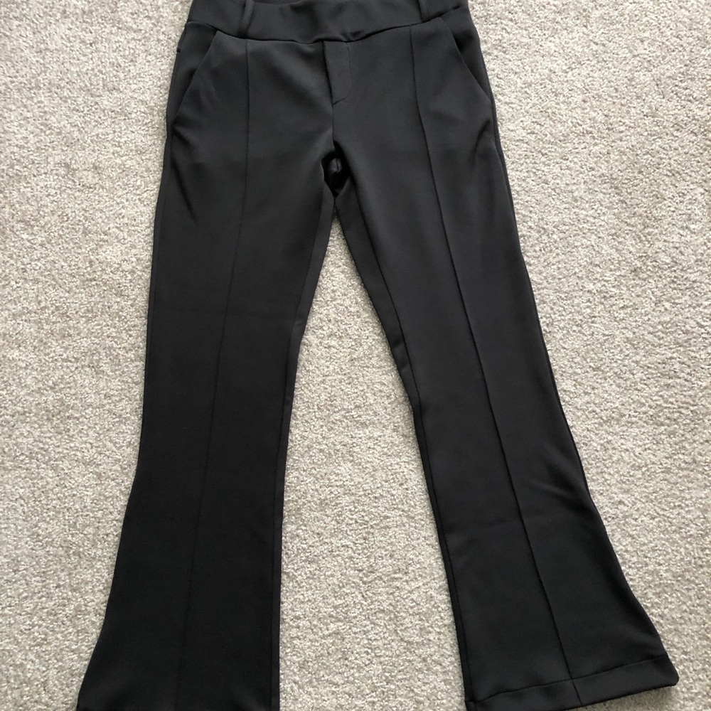 Different Pants - Picture 12 of 16